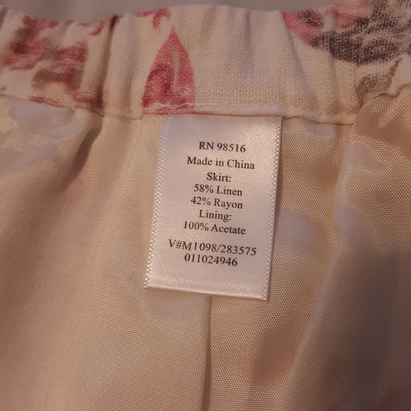 Coldwater Creek pink floral skirt size PL - Picture 5 of 5
